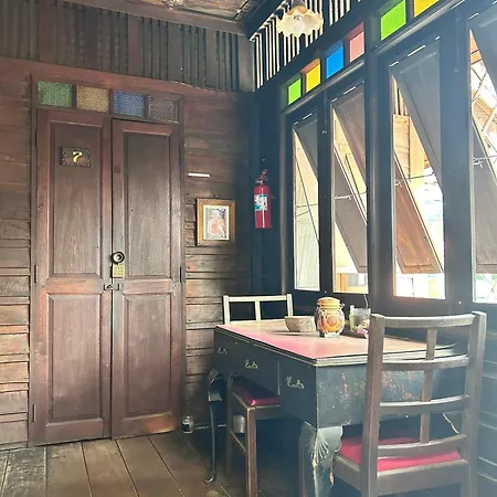 Chest'S Place-3